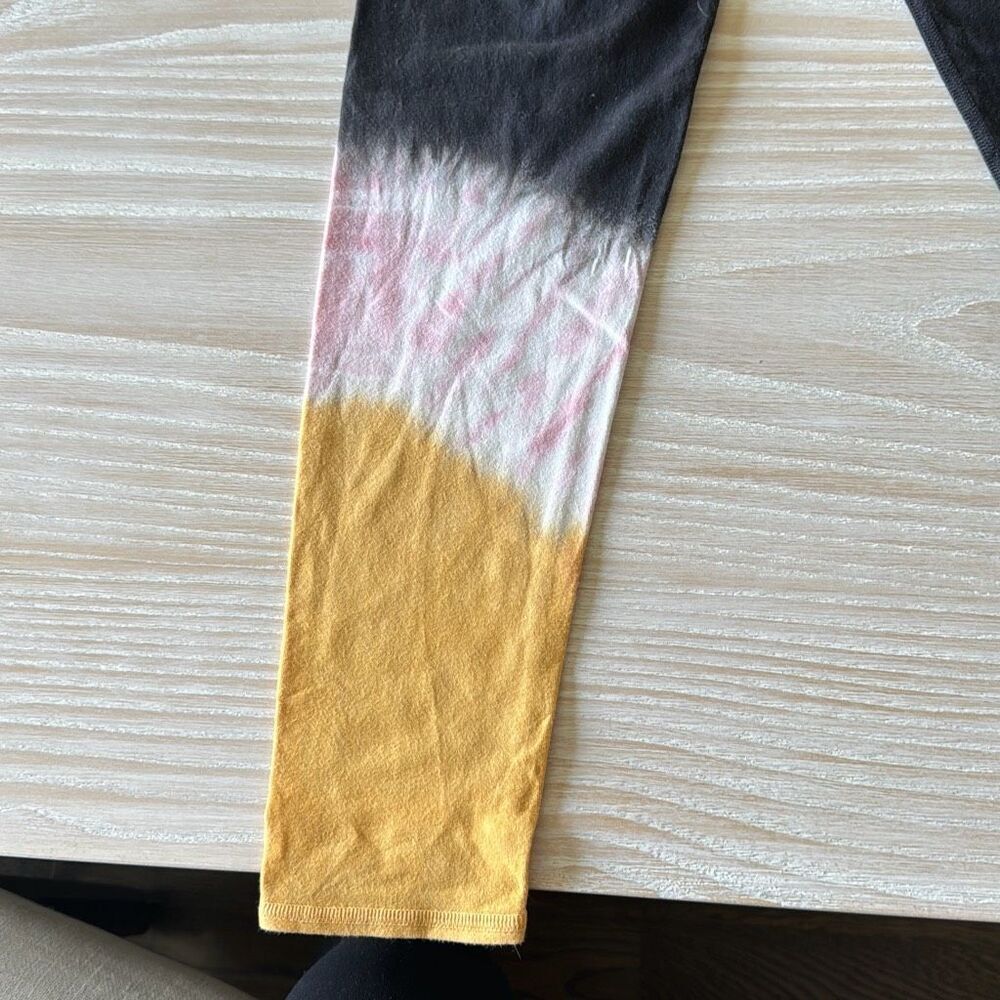 Electric & Rose Sunset Tie-Dye Leggings medium - Picture 6 of 9